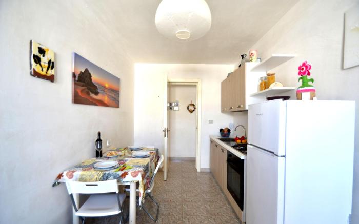 Alba two-room air-conditioned holiday home for 4 guests