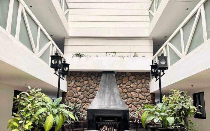 2BR Tagaytay affordable staycation family groups