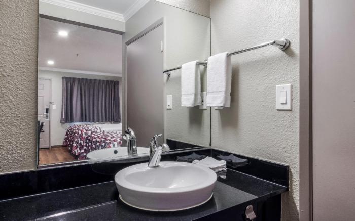 Econo Lodge Vallejo Fairgrounds