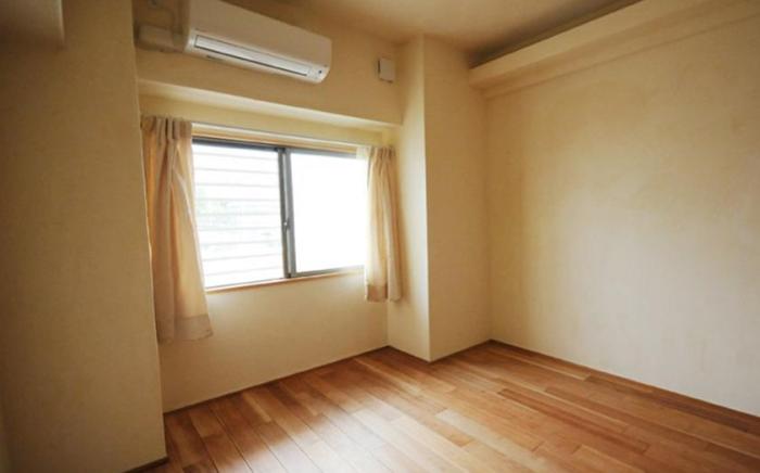Condominium Rob Cond