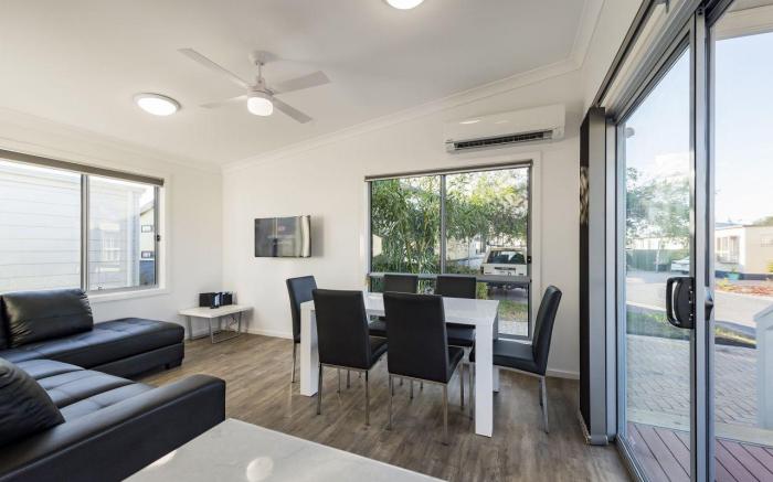 Discovery Parks - Adelaide Beachfront