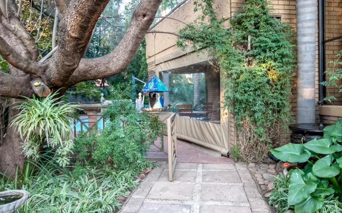 Sunward Park Guest House