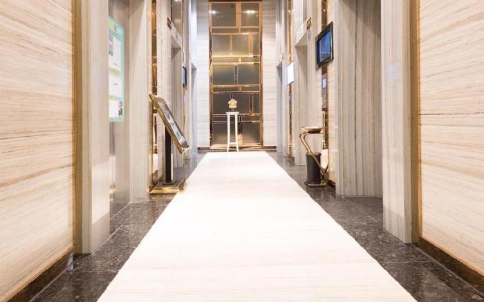 Lavande Hotels·Heyuan Wanlong City