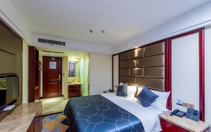 Chonpines Hotels·Xinyu Baoshi Park
