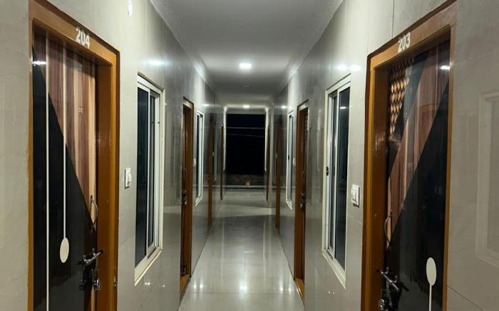 Hotel Shiva Residency