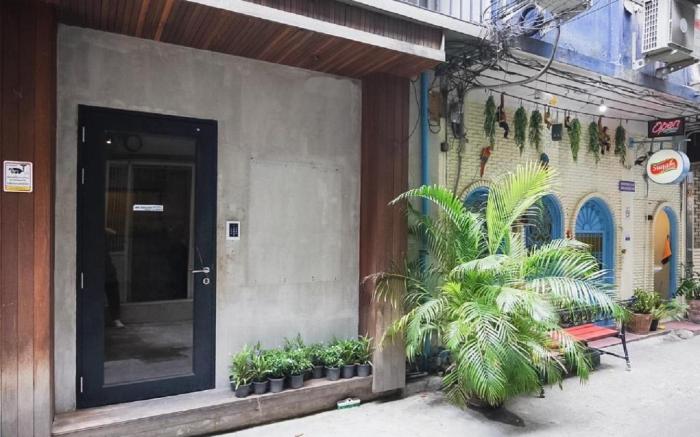 GO INN Silom - BTS Surasak station