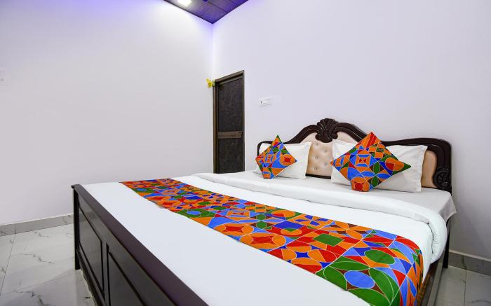 FabHotel Geeta Bhawan
