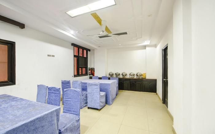 FabHotel Delhi Darbar