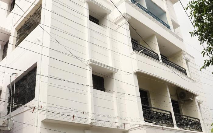 shree service apartment