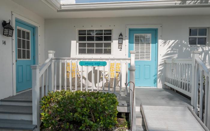 Seahorse Beach Bungalows