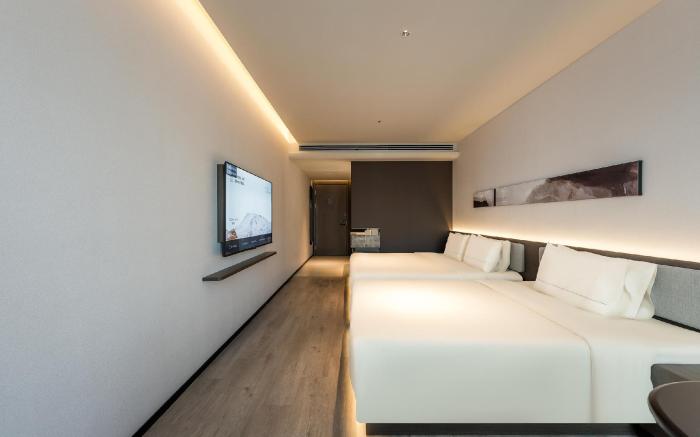 Atour Hotel Wuxi Jiangnan University Lihu Campus