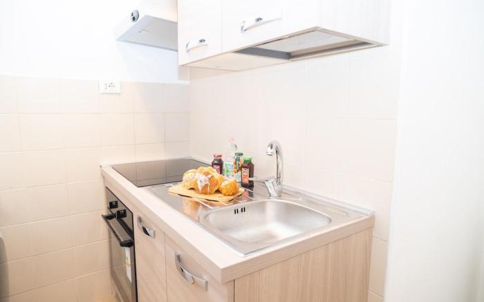 Modern apartment for 2, 20 minutes from Termini