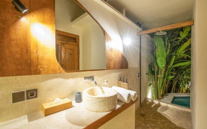 BA Villa 4 · 1BR · Lush 1-BR Villa with Pool, 4 Mins to Echo Beach,