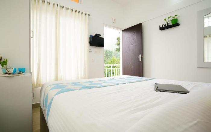 Summer club Homes and Holidays 