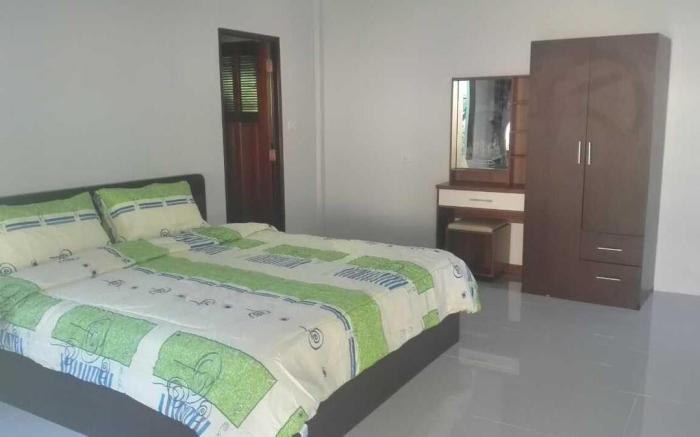 Koh Lanta Klongnin Rubber Home A/C Quiet Room