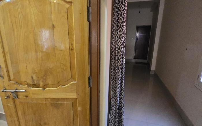 Hotel Shree Radhe 500meter from Temple