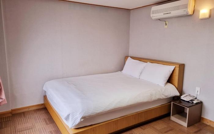 Hotel g