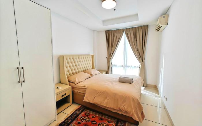 Stategic 1@Cikditiro 2BR Apt w/ Pool, Gym, Wi-Fi