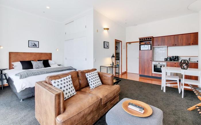 Princes Wharf Boutique Studio Apartment