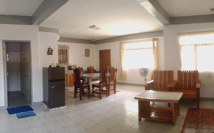 Estro's house- Freesia Room