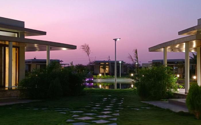 Araiya Gir,A Mavintara Resort