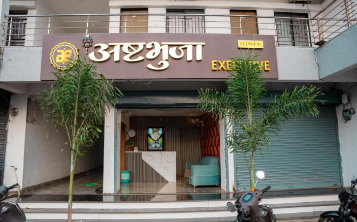 Ashatbhuja Executive Tuljapur