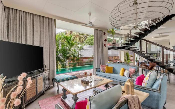 Euphoria Villa in Nerul by Dia