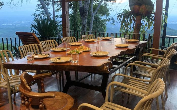 ควนคานหลาวคาเฟ่&รีสอร์ท