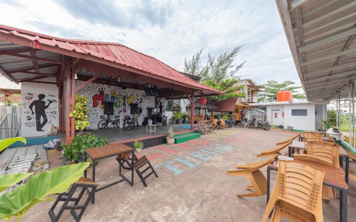 Urbanview Tebing Vietnam Lampung by RedDoorz