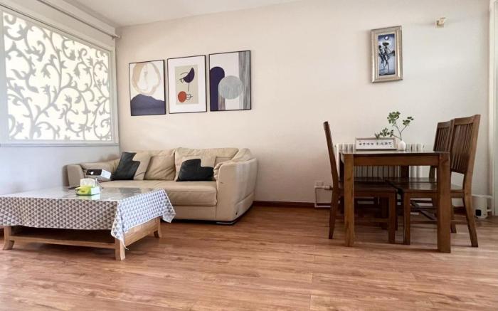 Qing’s Apartment 