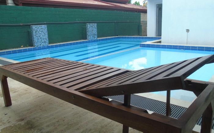 Ro Rich Hotel