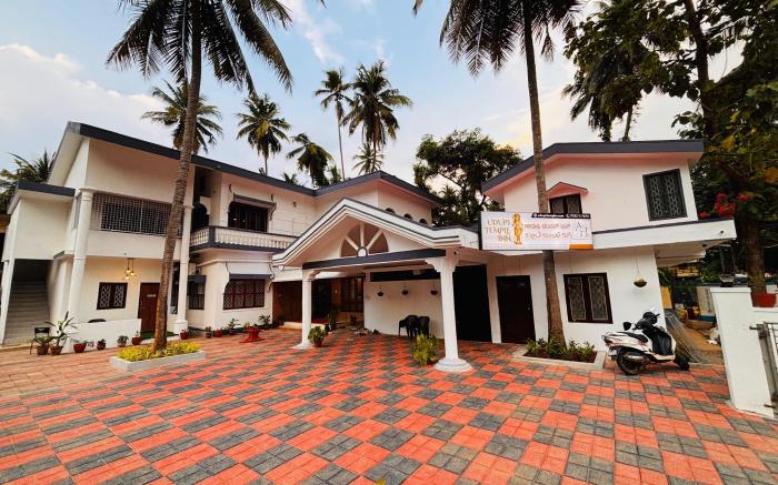 Udupi Temple Inn