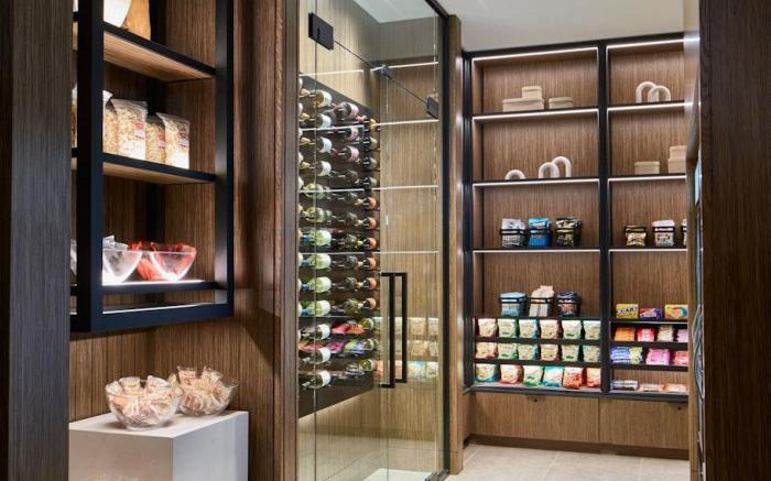 AC Hotel Savannah Historic District