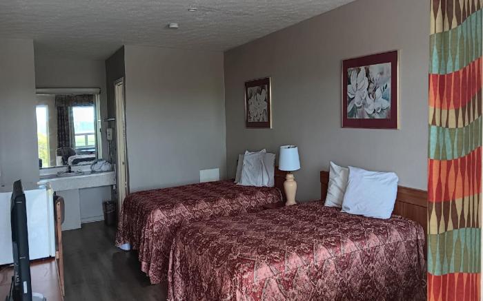 Sheldon's Motel by OYO Keysville Near Hwy 360