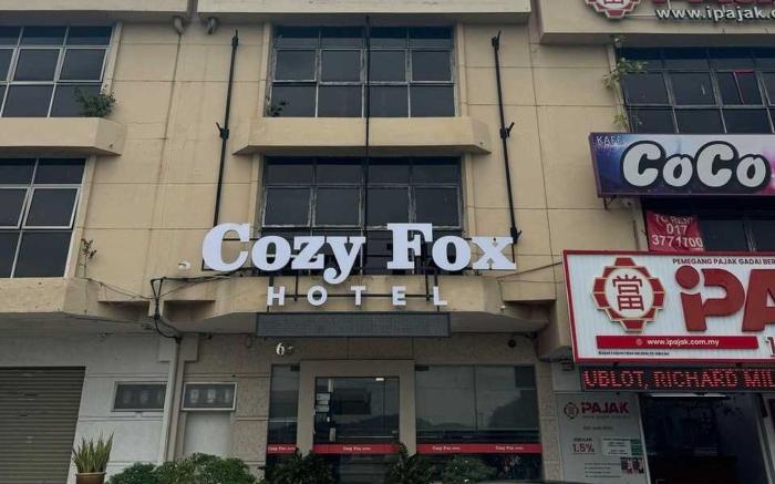 OYO 91158 Cozy Fox Hotel