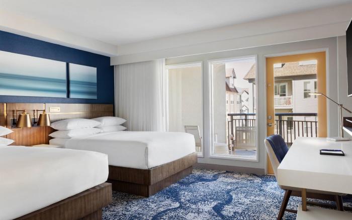 Delta Hotels by Marriott Virginia Beach Waterfront Suites