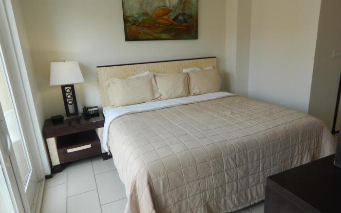 Peninsula Island Resort & Spa