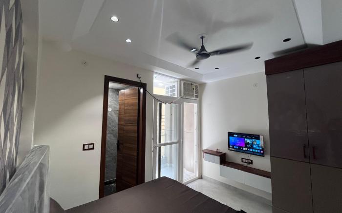 Garvik Stay - Spacious 2BHK Flat 204