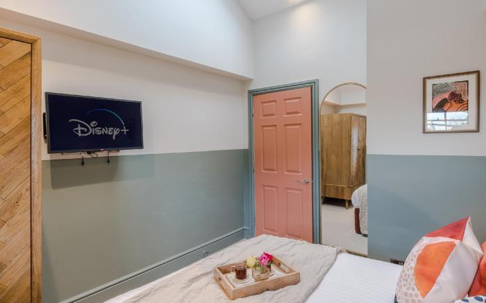 Redland Place | Three (2 Bed)