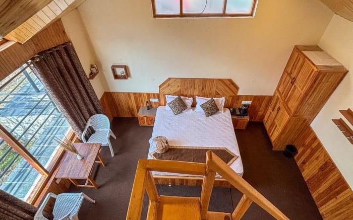 Kahaani: Private Chalet amidst Apple Orchards