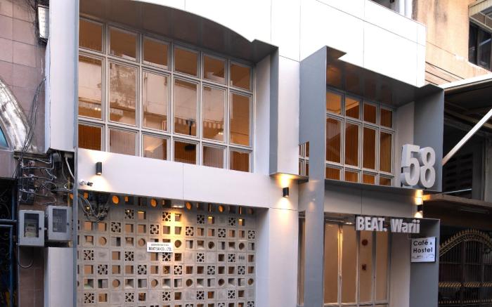 BEAT. Warii Hostel @ Chaophraya River