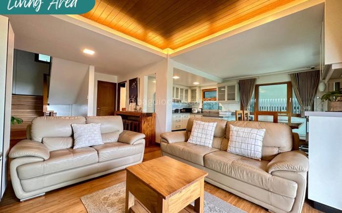 5BR House near Camp John Hay inside a Villa