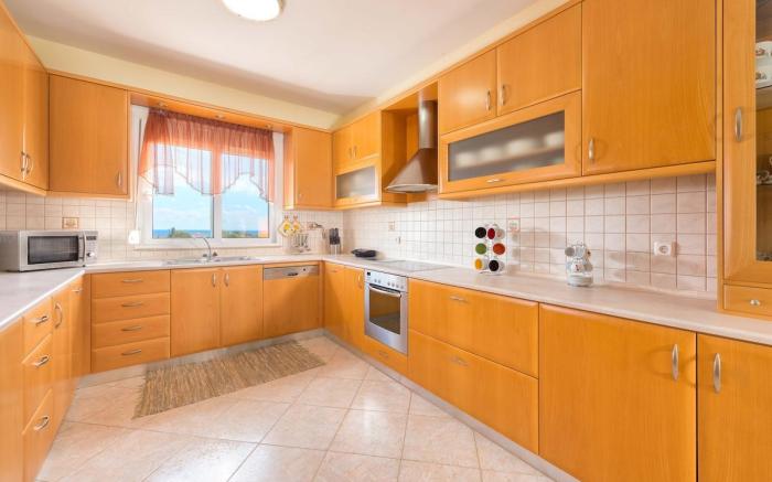 Orianna Seaview Villa