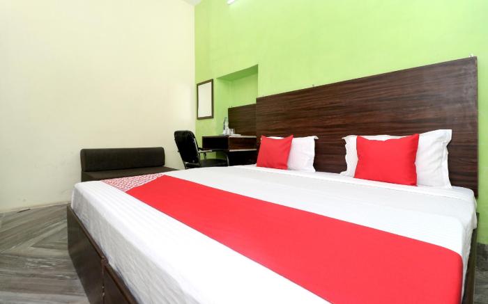 OYO 30935 Appna Ghar Hotel