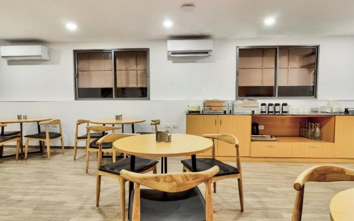 Super Hotel O Akash Ganga Park Circus