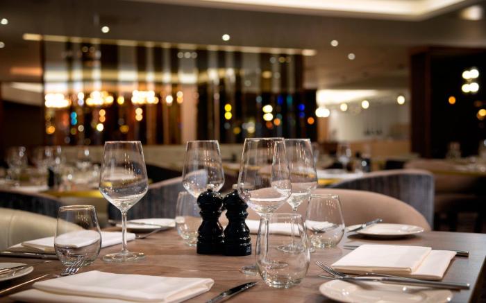 Holiday Inn Express London Heathrow T4 By IHG