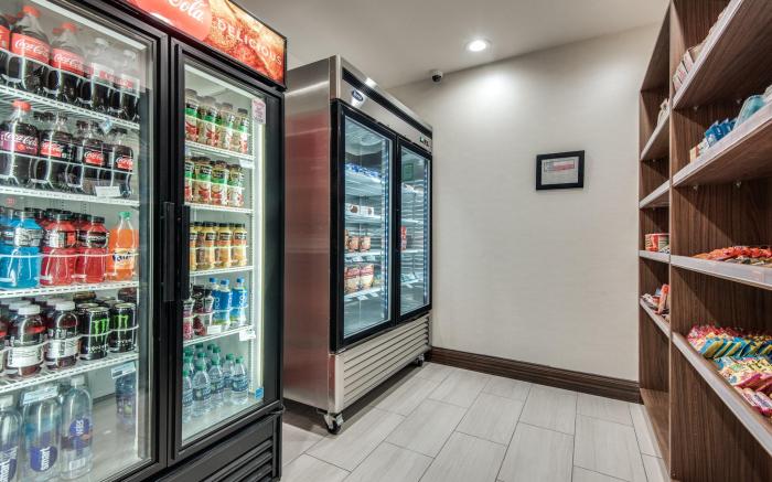 Holiday Inn Express & Suites Dallas North - Addison By IHG