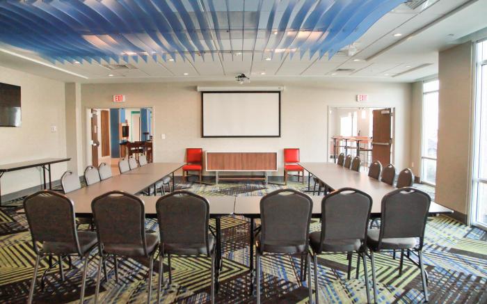 Holiday Inn Express And Suites Nashville North - Springfield By IHG