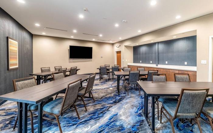 Fairfield Inn & Suites Gainesville I-35