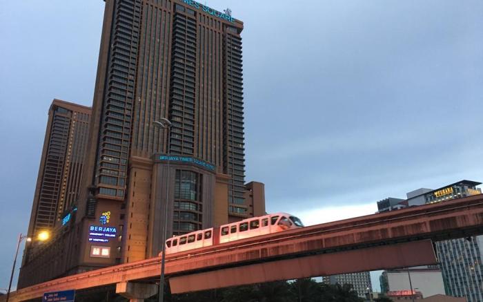 KL Service Suites At Times Square